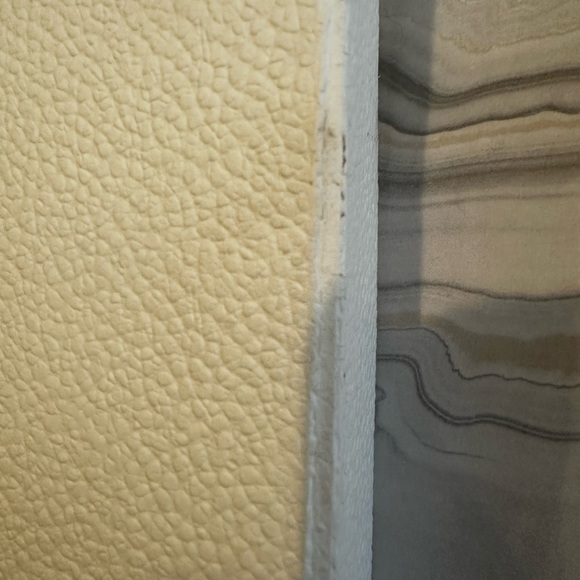 Dior White and Gold Box - Picture 7 of 10